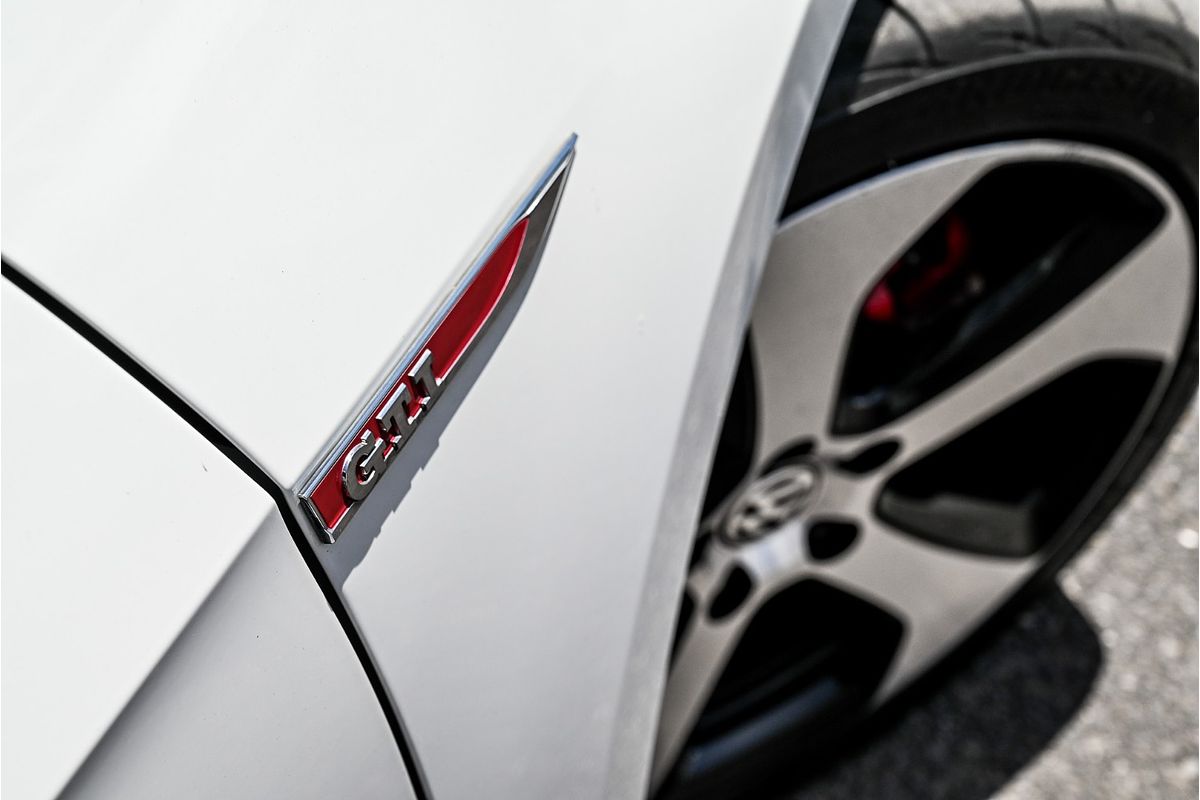 2015 Volkswagen Golf GTI 7