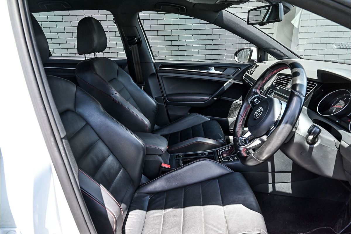 2015 Volkswagen Golf GTI 7