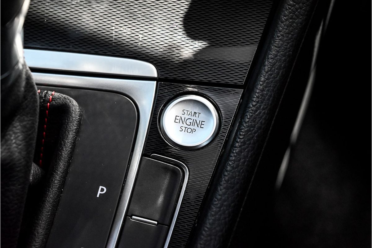 2015 Volkswagen Golf GTI 7