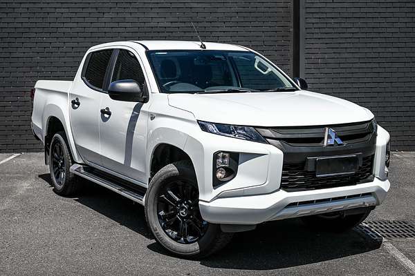 2022 Mitsubishi Triton GLX-R MR 4X4