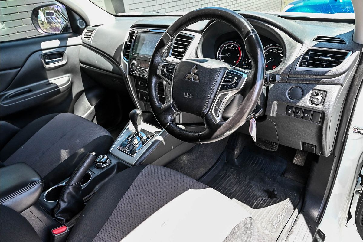 2022 Mitsubishi Triton GLX-R MR 4X4