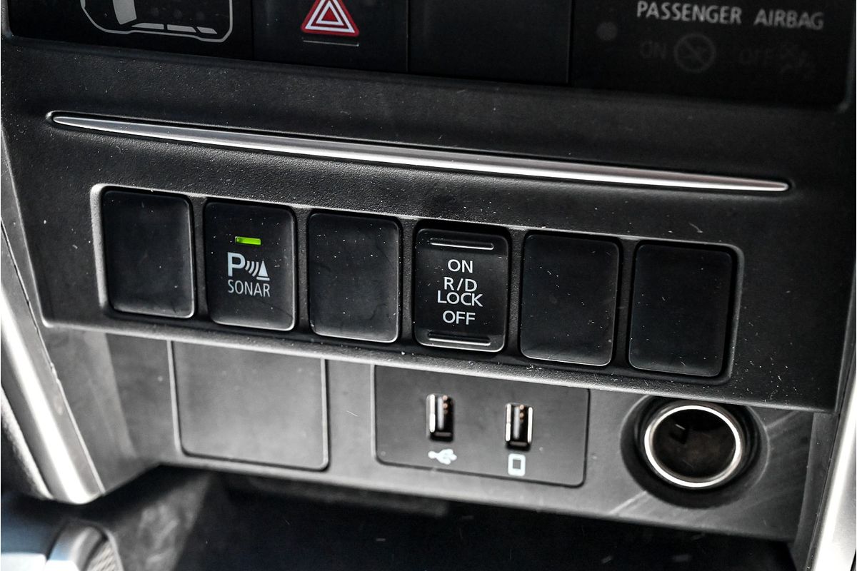 2022 Mitsubishi Triton GLX-R MR 4X4