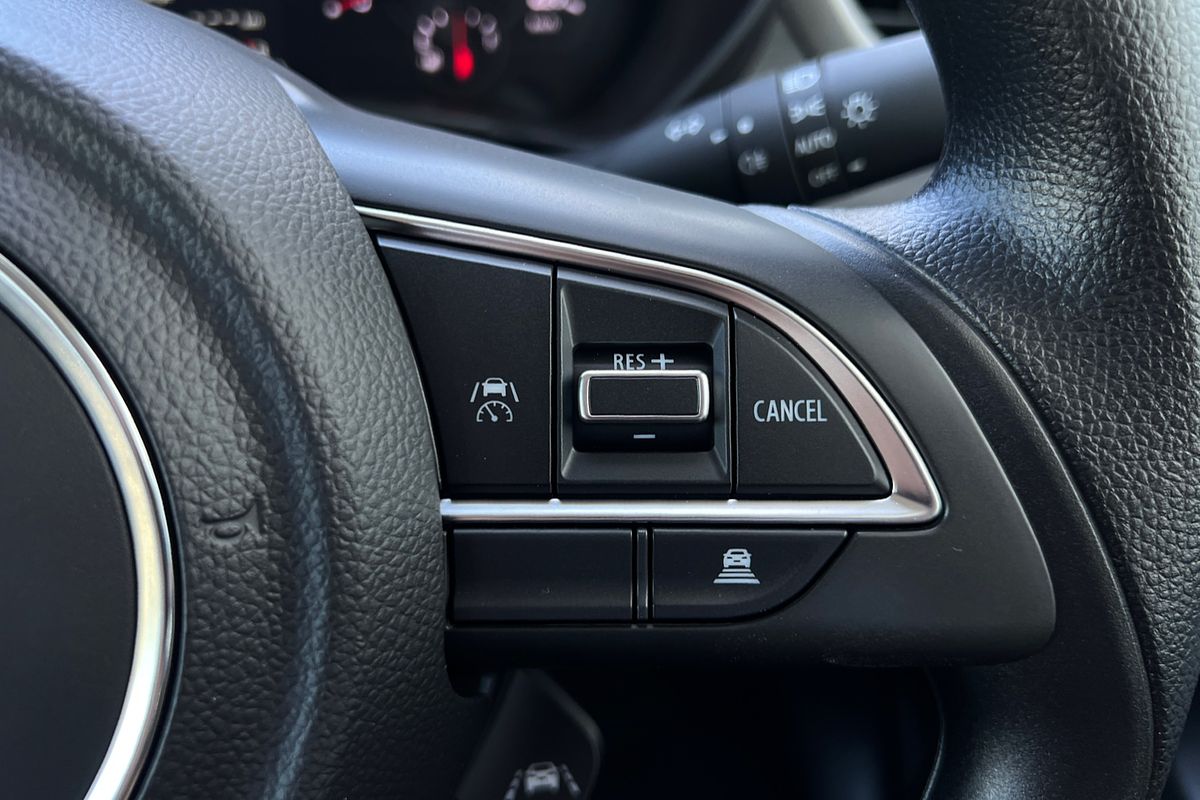 2024 Suzuki Swift Hybrid UZ