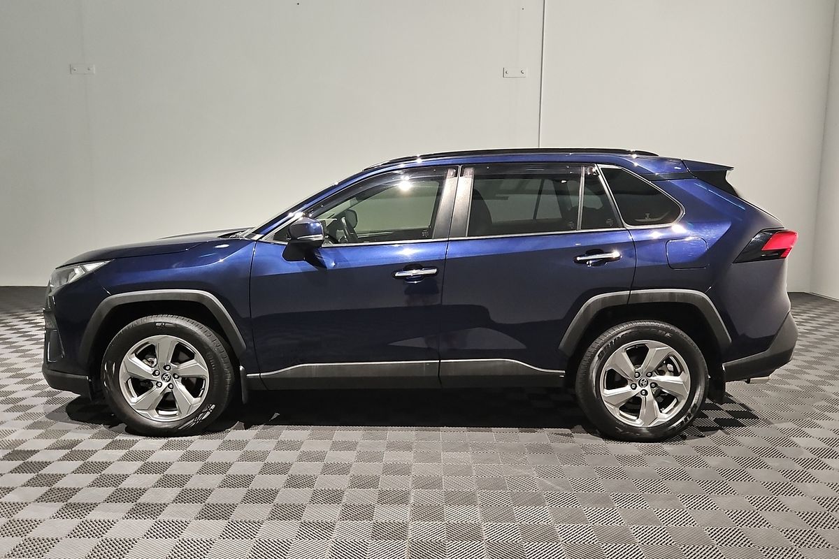 2019 Toyota RAV4 Cruiser AXAH52R