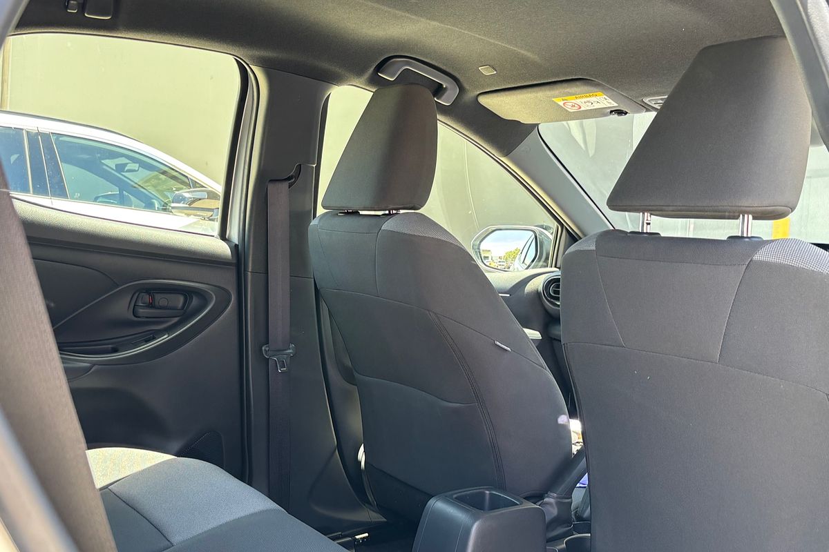 2024 Toyota Yaris Ascent Sport MXPA10R