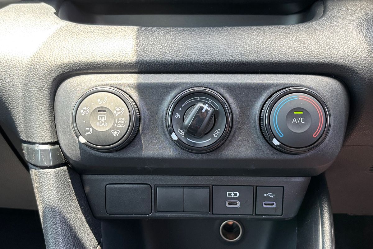 2024 Toyota Yaris Ascent Sport MXPA10R