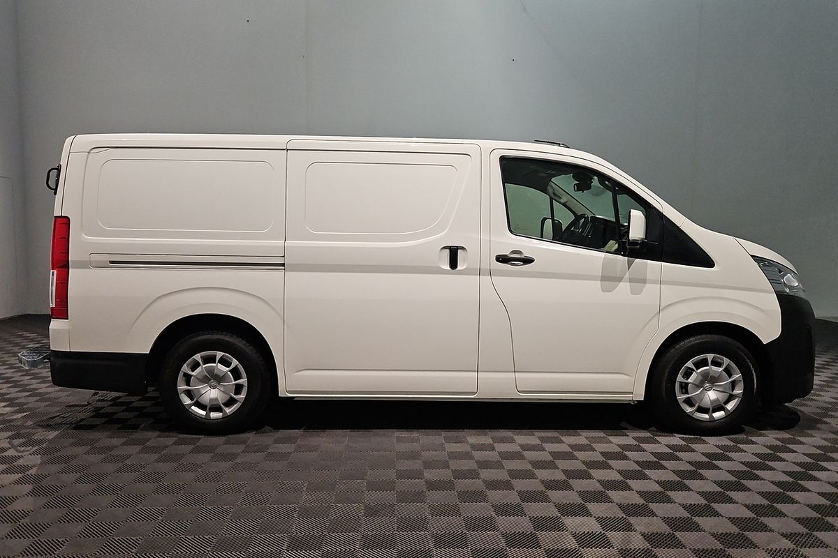 2020 Toyota Hiace GDH300R LWB