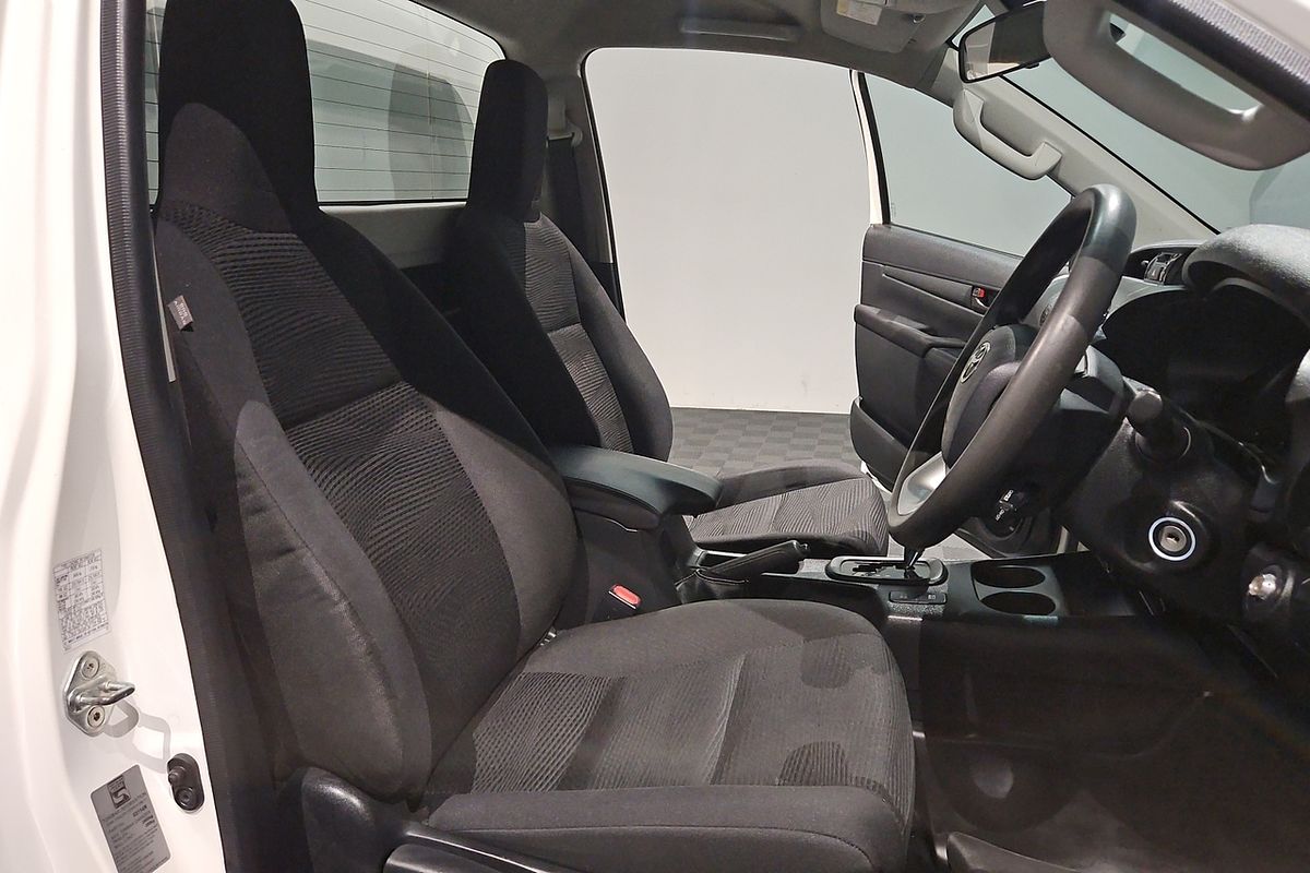 2019 Toyota Hilux SR GUN126R 4X4