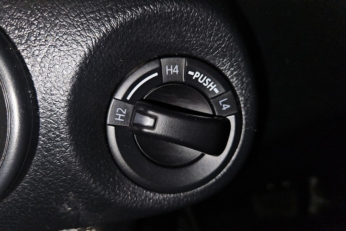 2019 Toyota Hilux SR GUN126R 4X4