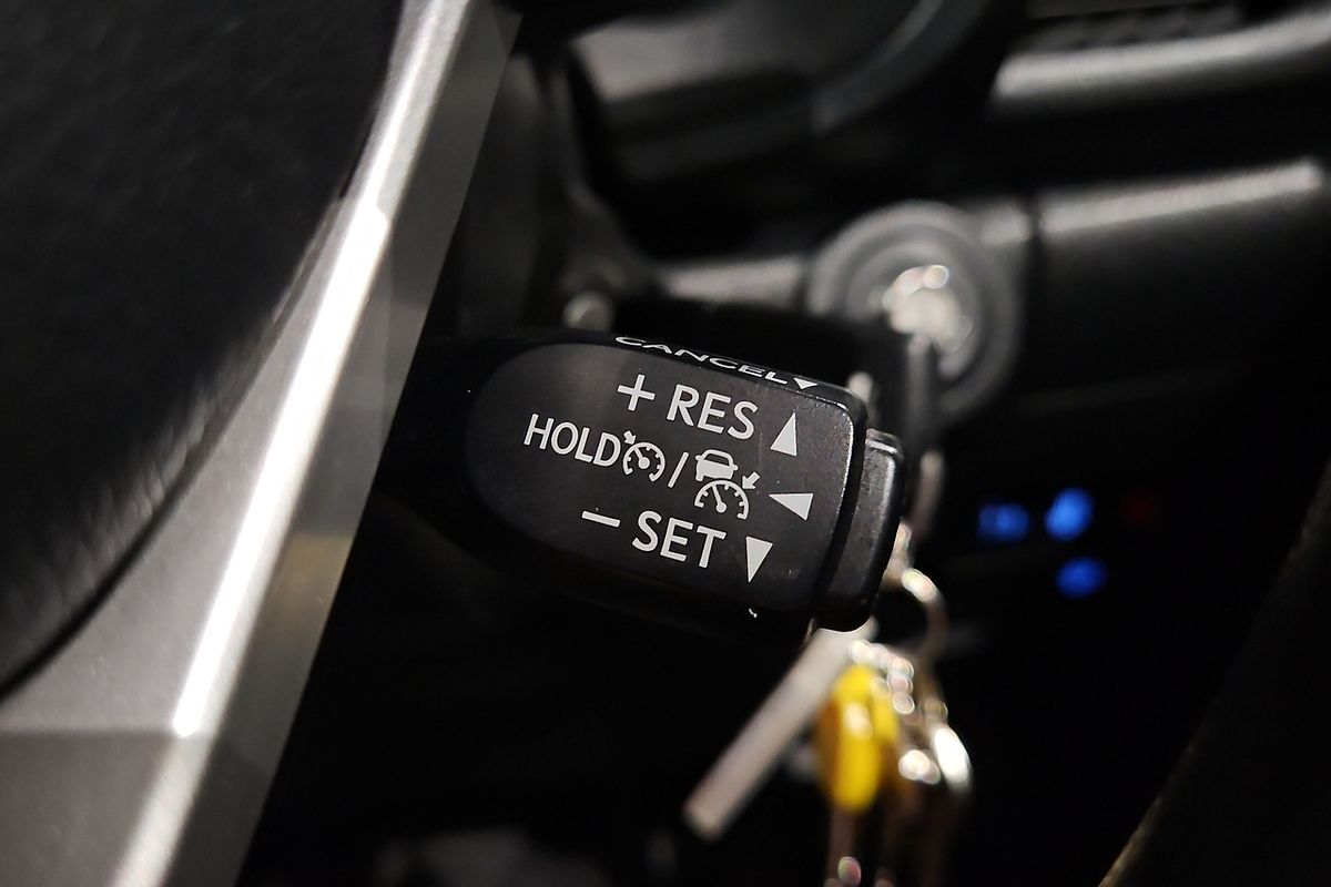 2019 Toyota Hilux SR GUN126R 4X4