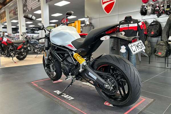 2022 Ducati MONSTER 659