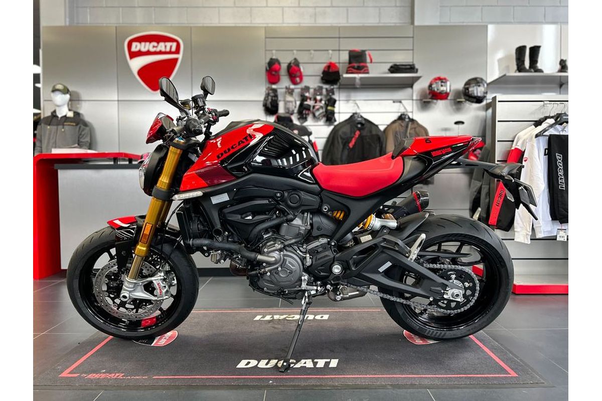 2025 Ducati MONSTER 937 SP