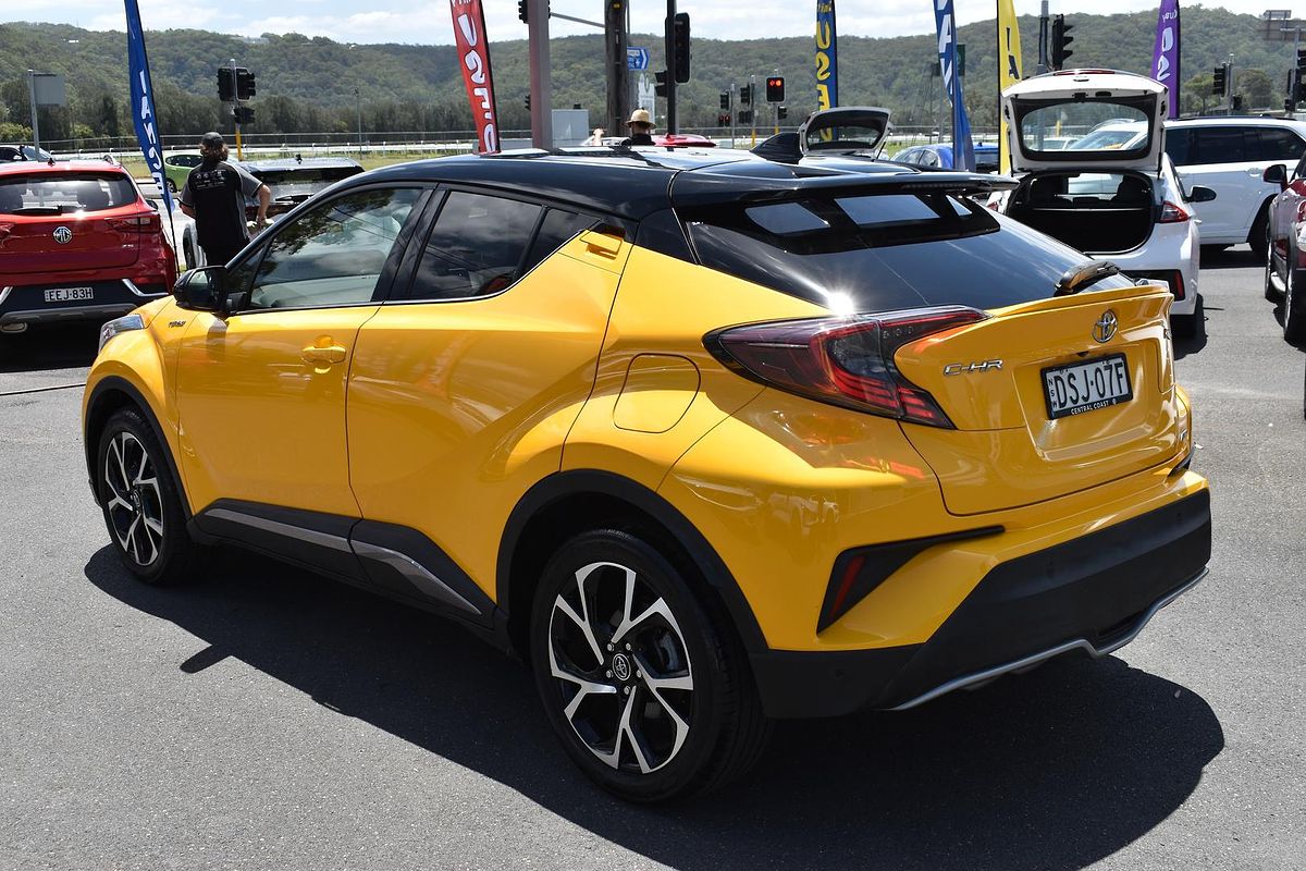 2017 Toyota C-HR Koba NGX50R