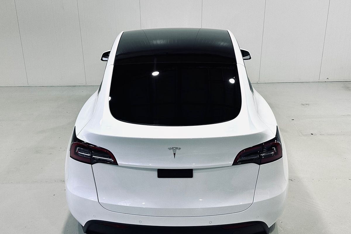 2023 Tesla Model Y Rear-Wheel Drive