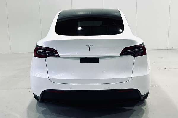 2023 Tesla Model Y Rear-Wheel Drive
