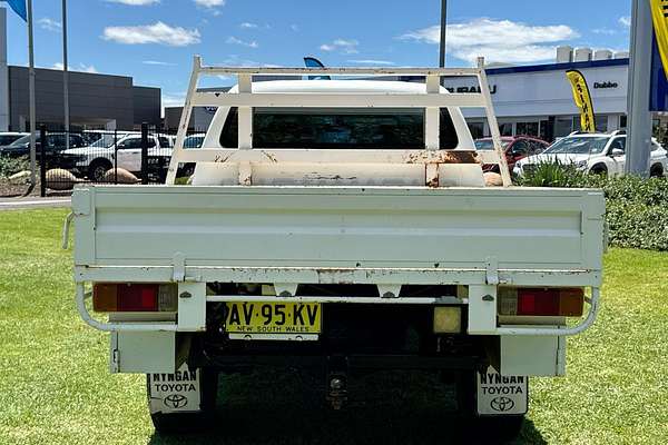 2006 Toyota Hilux SR KUN26R 4X4