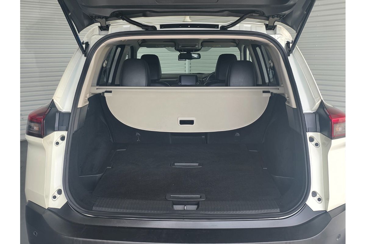 2023 Nissan X-TRAIL ST-L T33