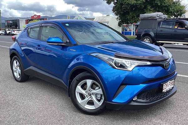 2017 Toyota C-HR NGX50R