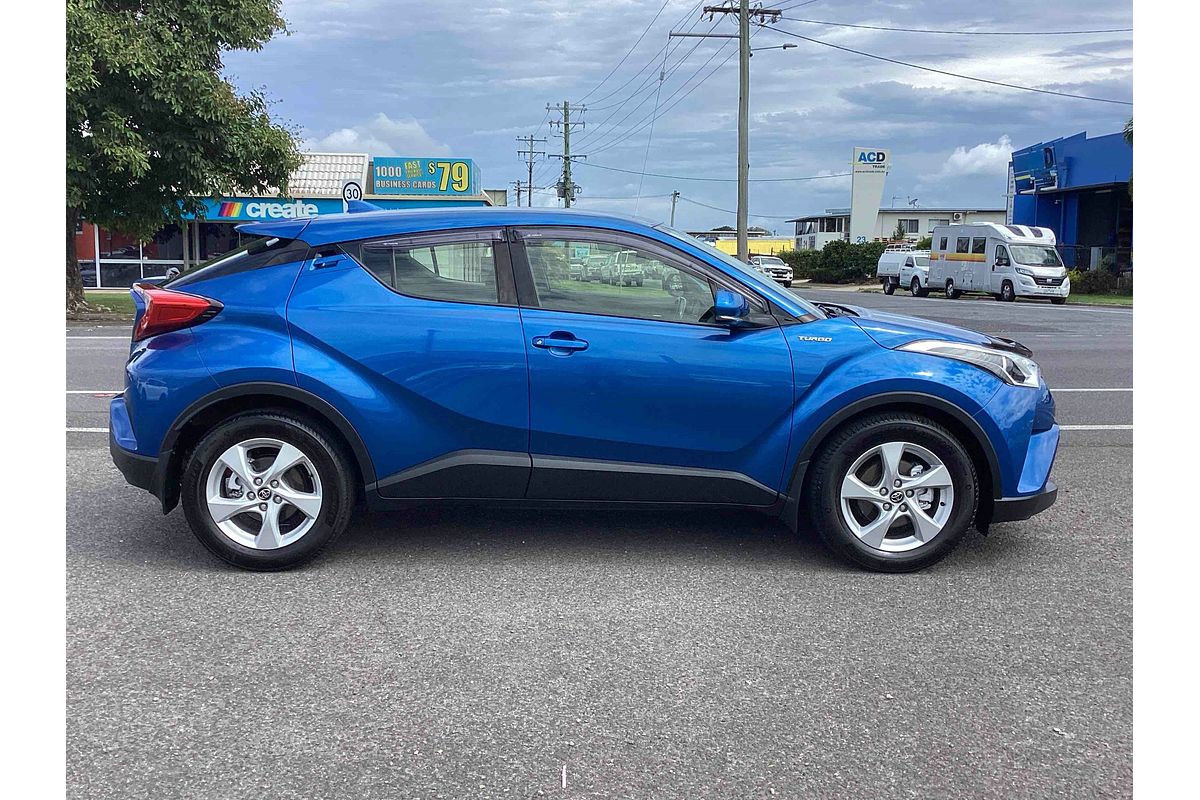 2017 Toyota C-HR NGX50R