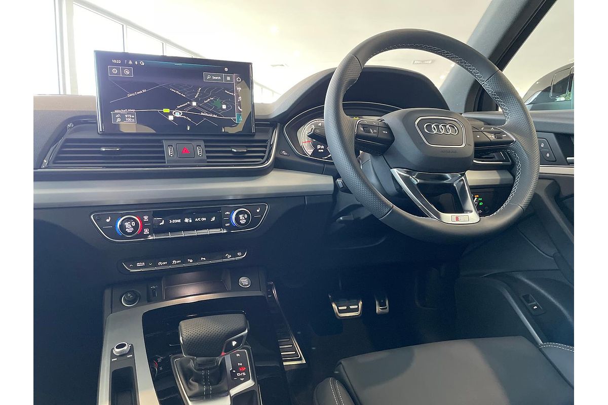 2024 Audi Q5 45 TFSI S Line FY