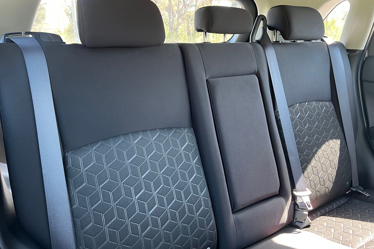 2021 Mitsubishi ASX ES XD