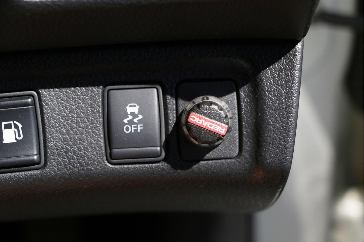 2016 Nissan Navara ST-X D23 4X4