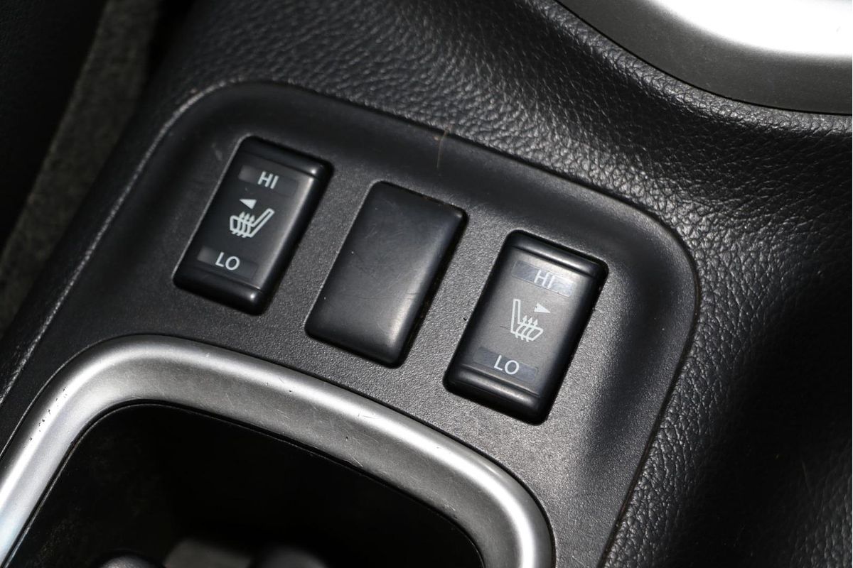 2016 Nissan Navara ST-X D23 4X4