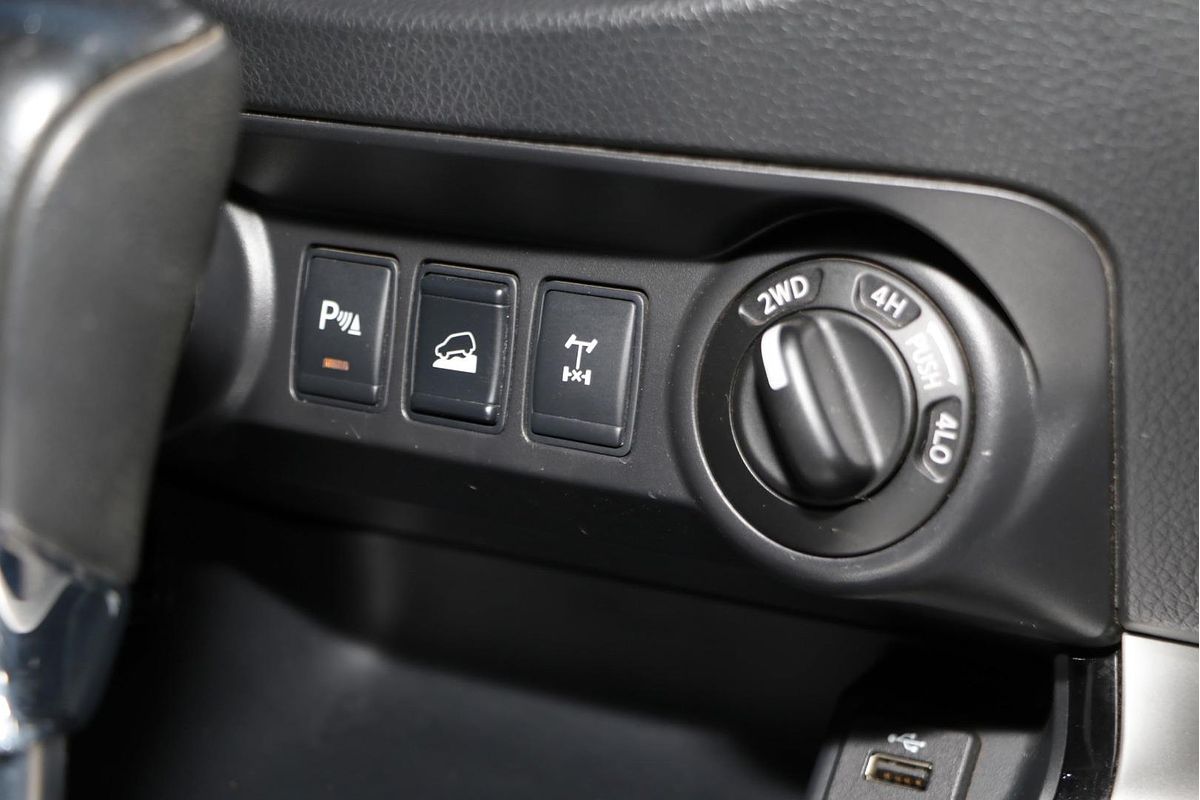 2016 Nissan Navara ST-X D23 4X4