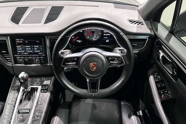 2015 Porsche Macan S 95B