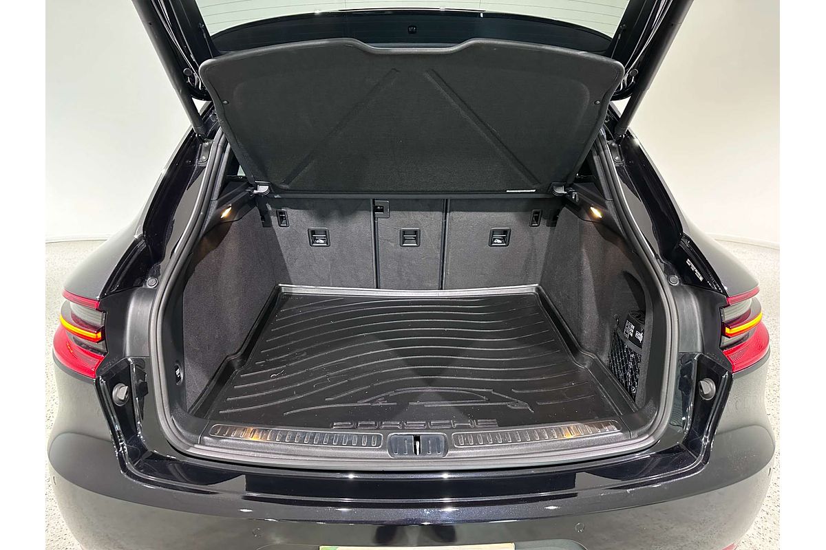 2015 Porsche Macan S 95B
