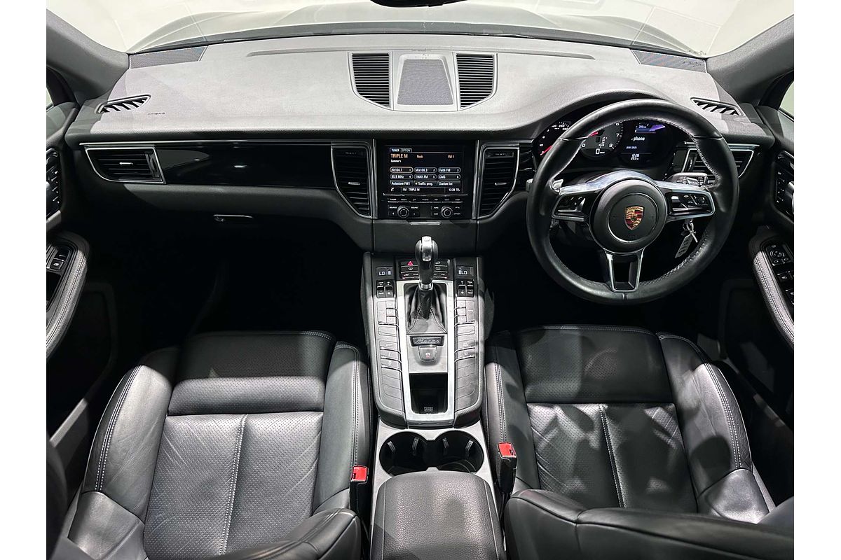 2015 Porsche Macan S 95B