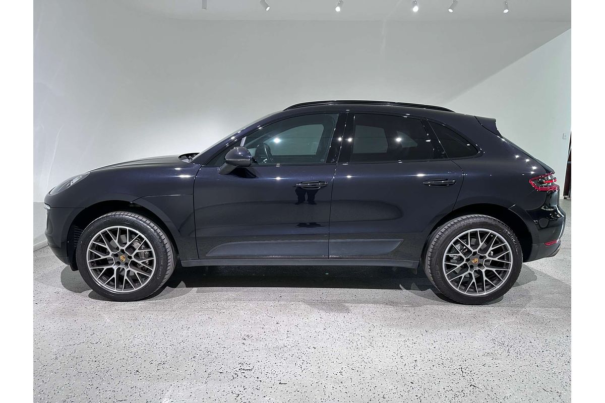 2015 Porsche Macan S 95B