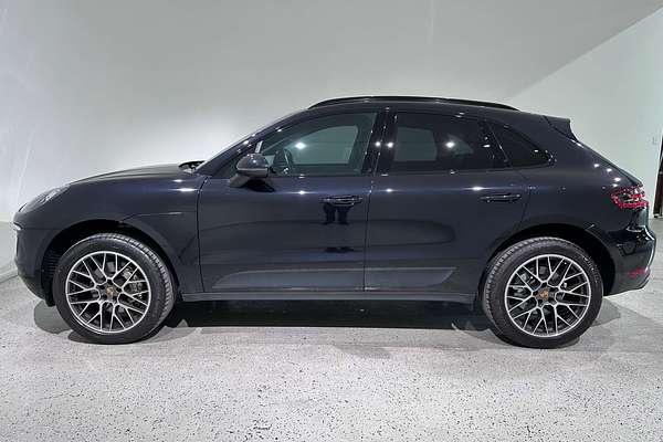 2015 Porsche Macan S 95B
