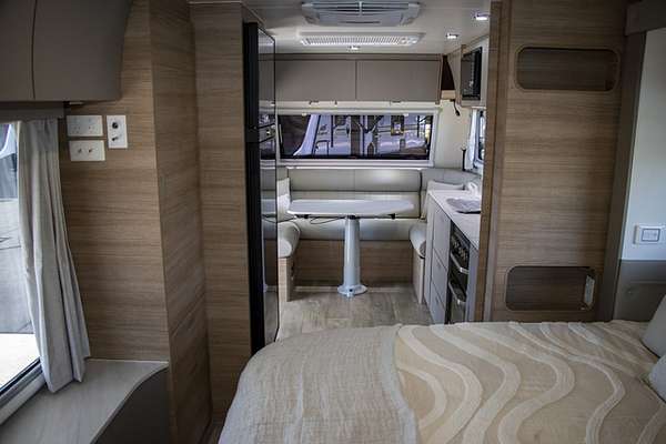 2024 Jayco SILVERLINE CARAVAN 21.65-3.SL-MY25