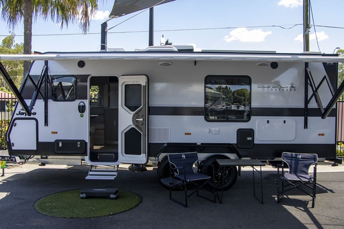 2024 Jayco SILVERLINE CARAVAN 21.65-3.OB.SL-MY25