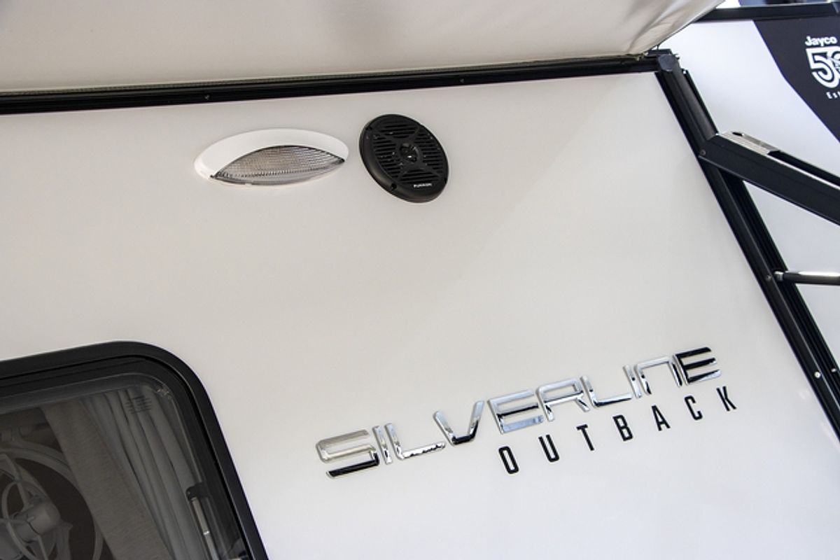 2024 Jayco SILVERLINE CARAVAN 21.65-3.OB.SL-MY25