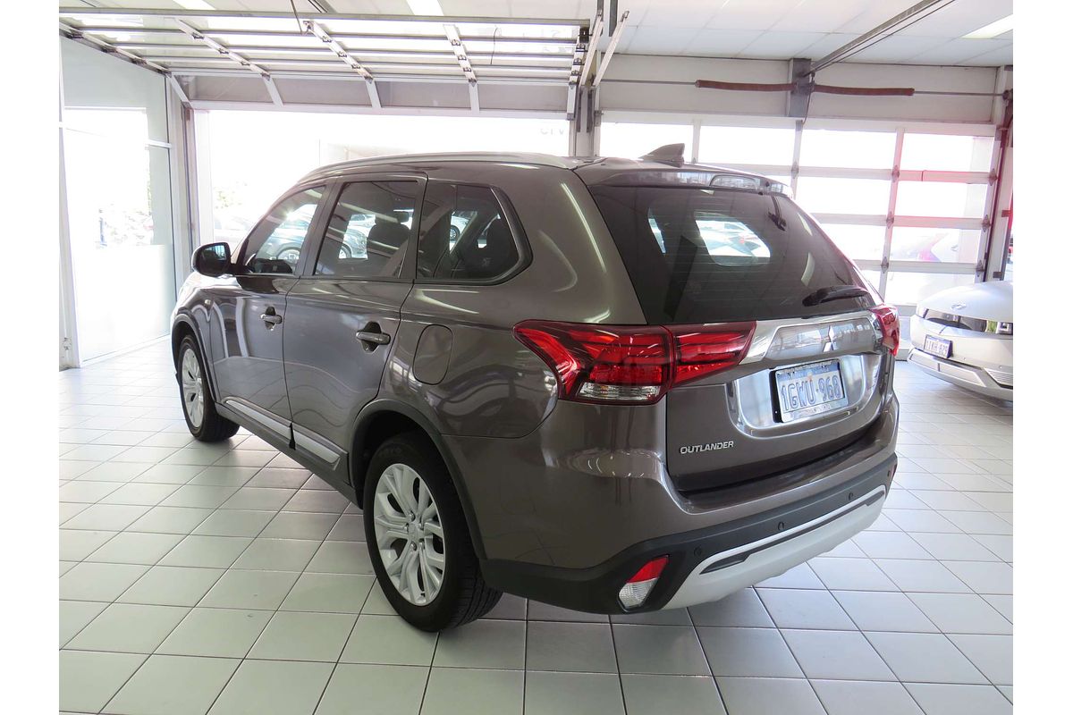 2019 Mitsubishi Outlander ES ZL