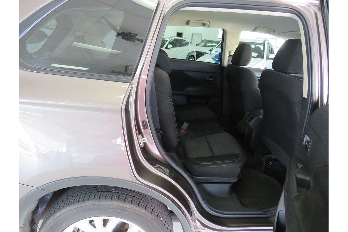 2019 Mitsubishi Outlander ES ZL