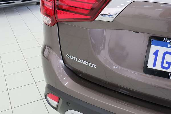2019 Mitsubishi Outlander ES ZL