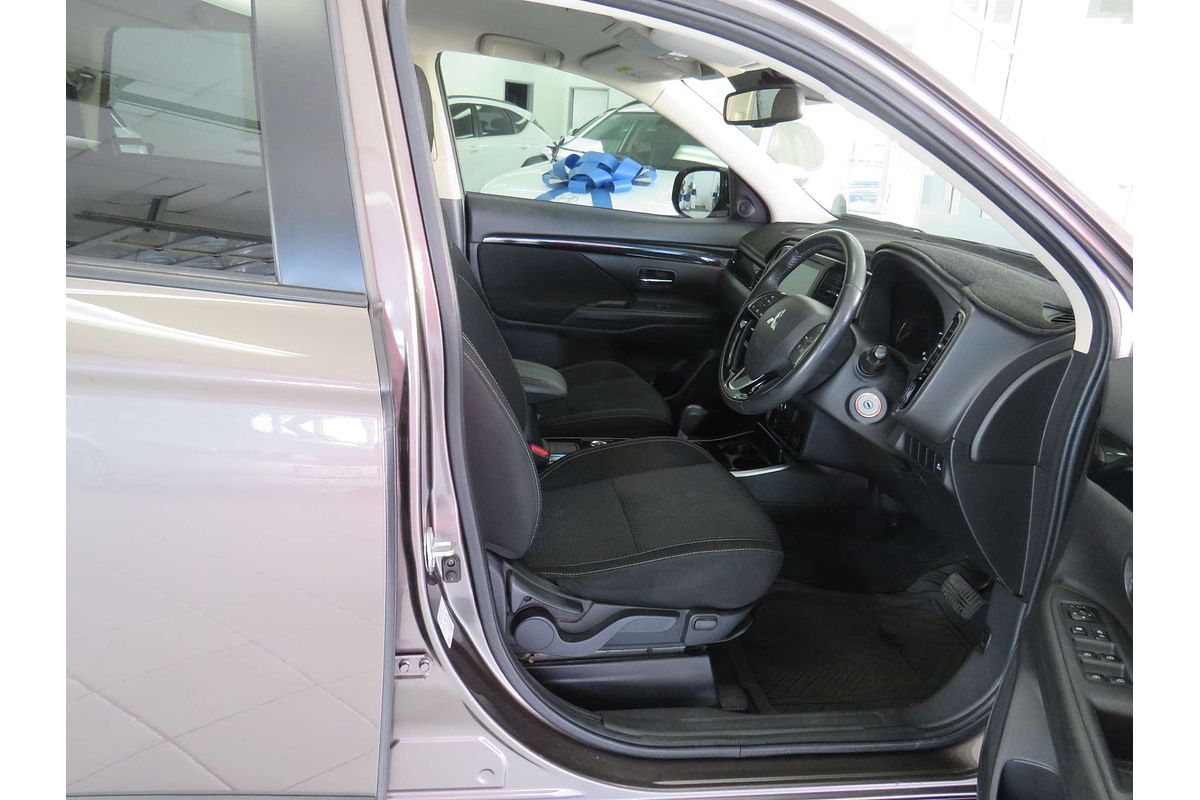 2019 Mitsubishi Outlander ES ZL