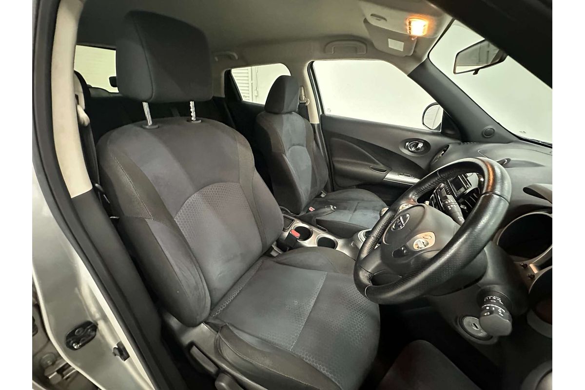 2014 Nissan JUKE ST F15