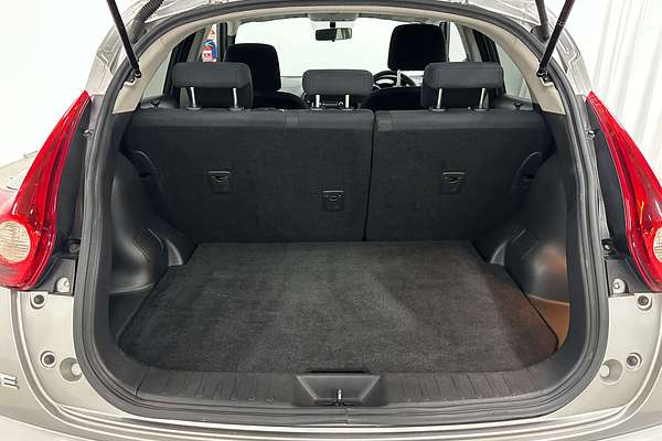 2014 Nissan JUKE ST F15