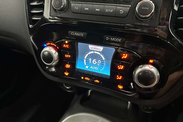 2014 Nissan JUKE ST F15