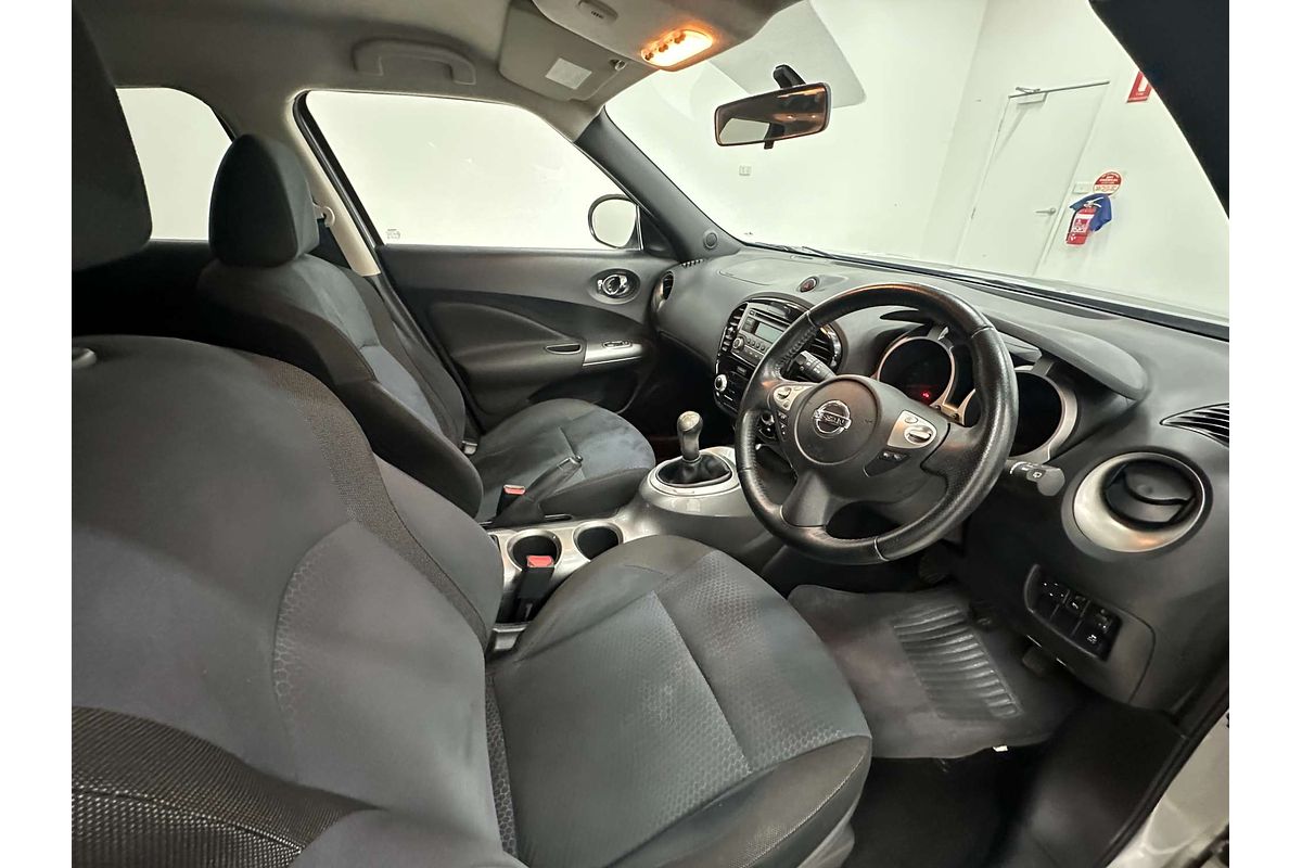 2014 Nissan JUKE ST F15