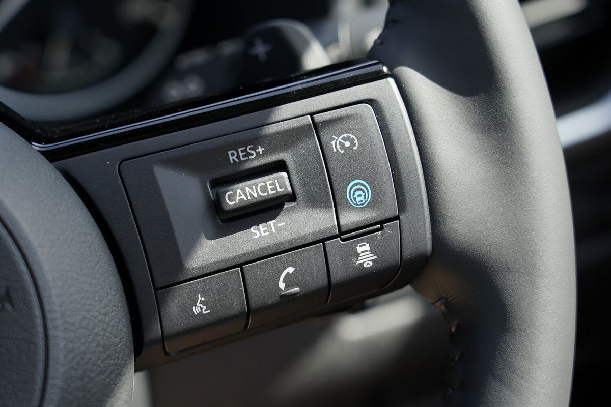 2024 Nissan X-TRAIL ST-L T33