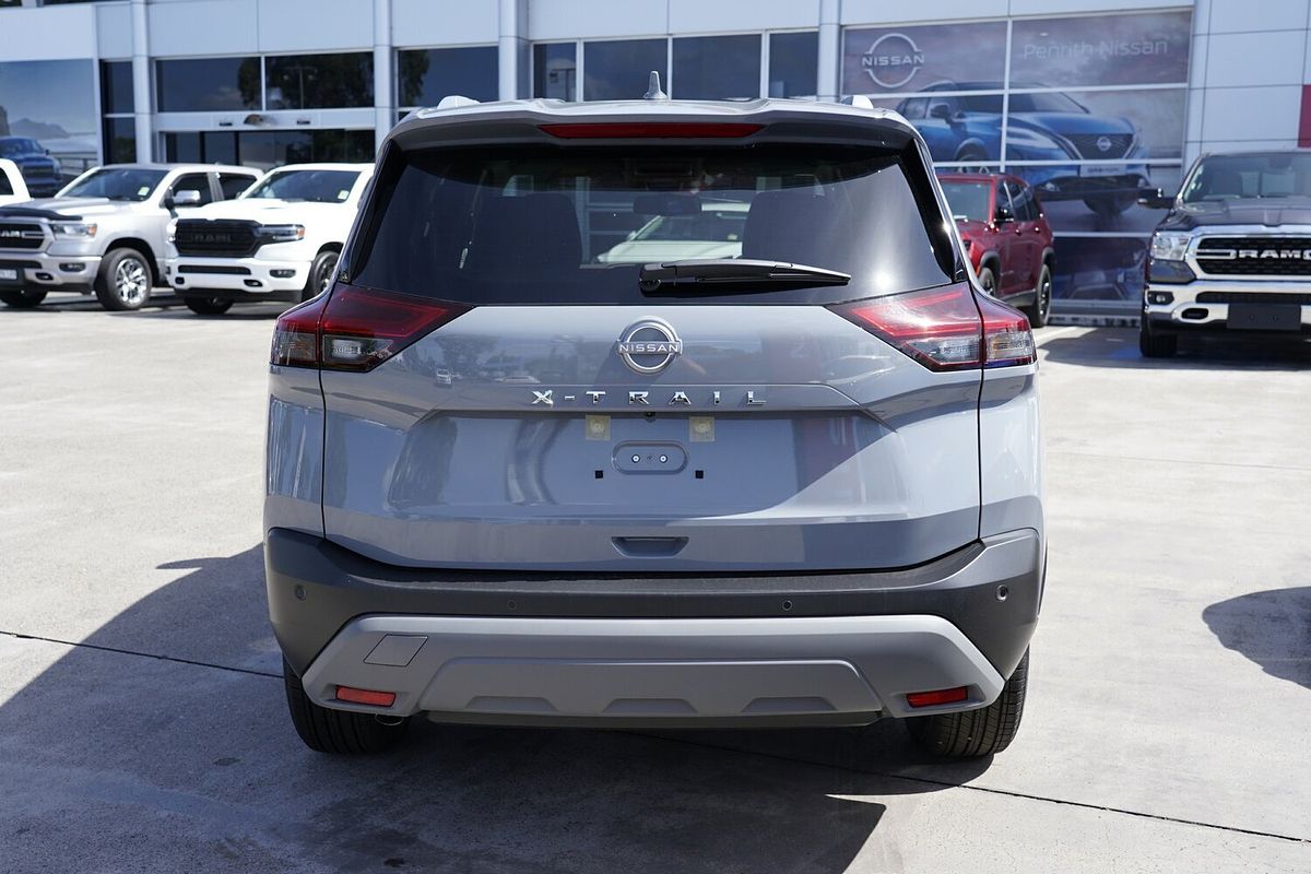 2024 Nissan X-TRAIL ST-L T33