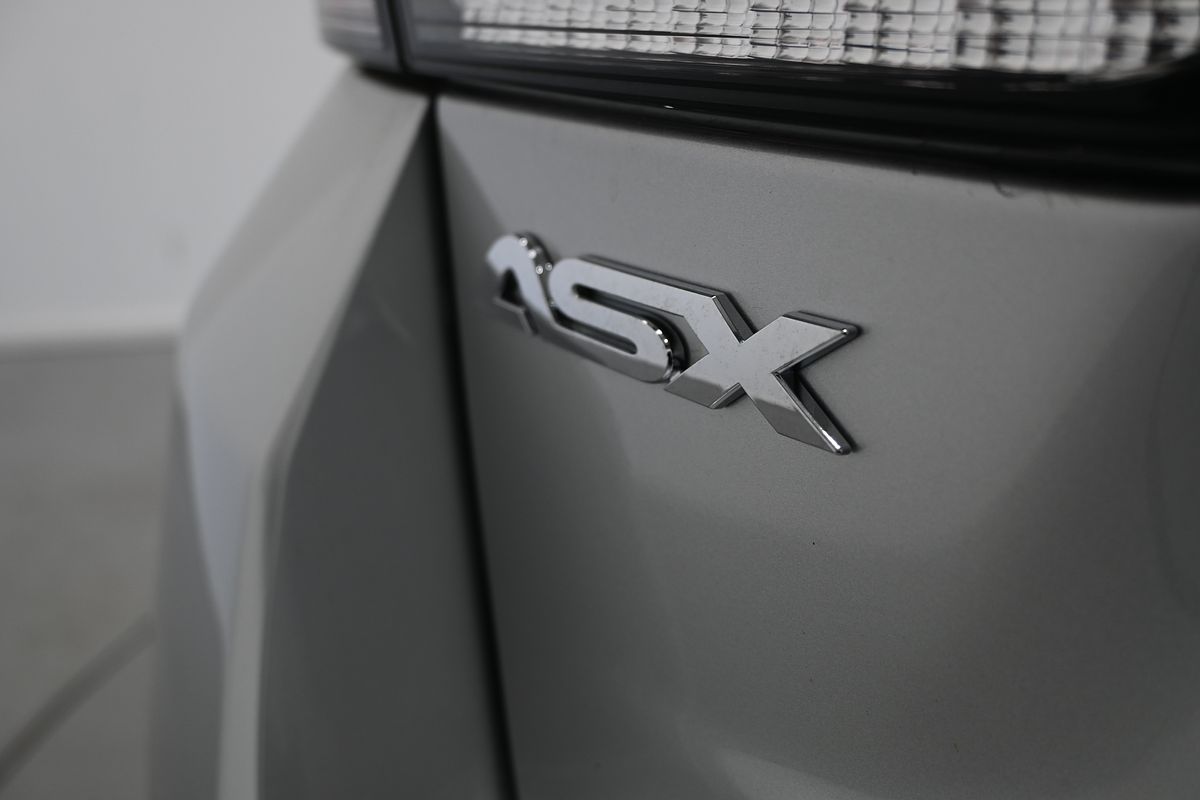 2024 Mitsubishi ASX ES XD