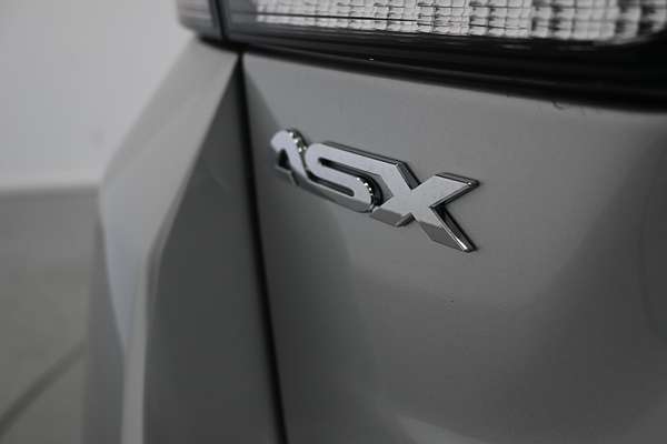 2024 Mitsubishi ASX ES XD