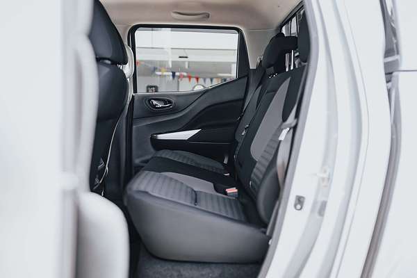 2024 Nissan Navara ST-X D23 4X4
