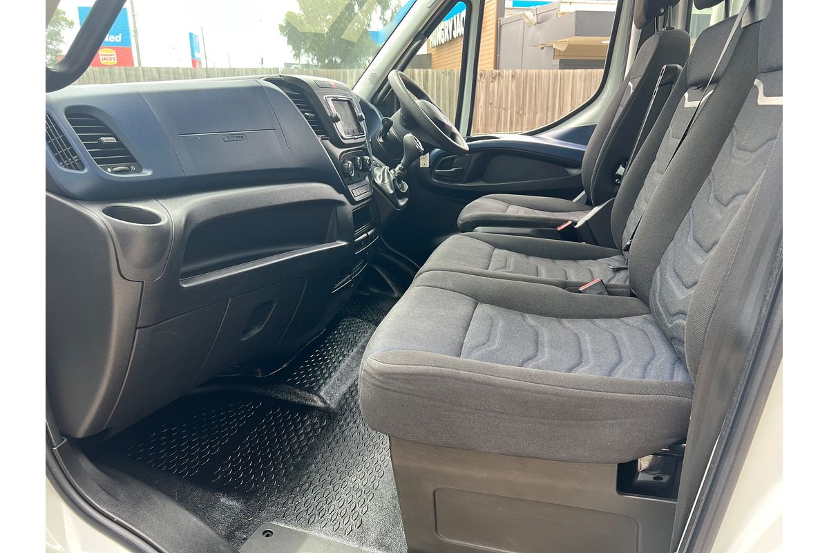 2021 Iveco Daily 45C18 Tradie Made  4x2